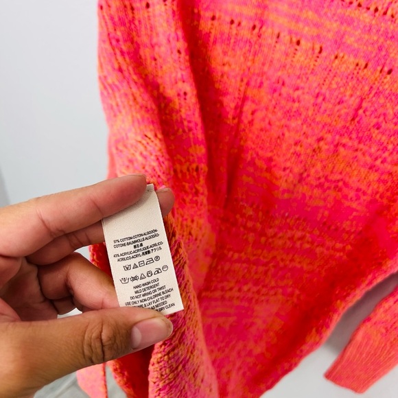 NWT Free People Pink Hot Tropics V Neck knit Oversized Tunic Sweater size Small - Picture 7 of 8